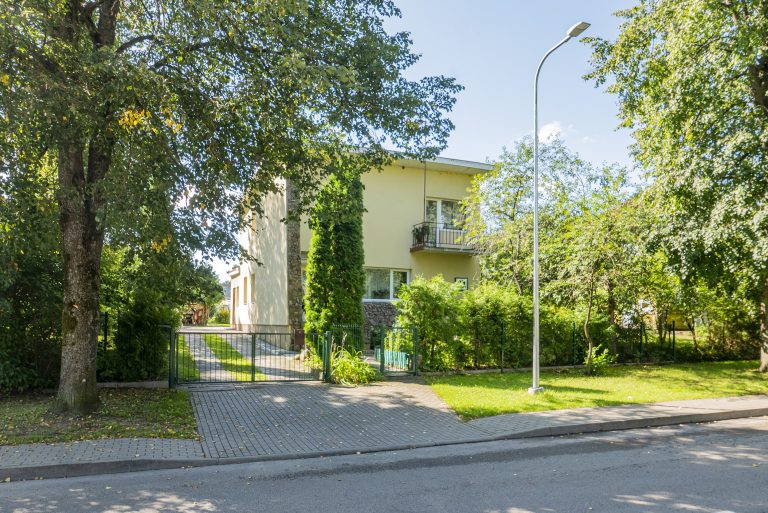 Residential house in Mizarų st. 32